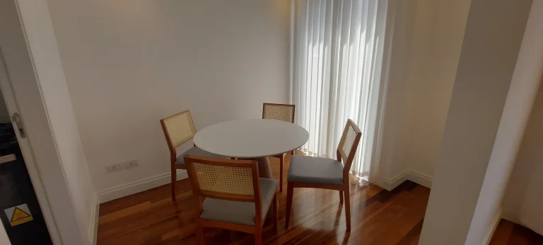 Imagem Casa Duplex 333,50M², 4Q, 4 Suítes, 7 Banheiros, 3 Vagas, Academia, Segurança 24h, Jardim, Portaria, Praça.
