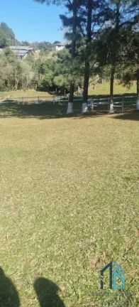 Foto do imóvel: Chácara 100 % aproveitável de esquina, mobiliada, registrada, com casa, salão de festas, em Contenda - PR