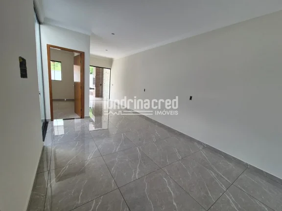 Imagem Casa na Zona Norte com 2 Dormitórios, 80m² de Área Útil, Terreno de 125m² e Churrasqueira