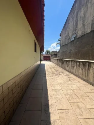 Imagem Casa para Venda em Itanhaém, Gaivota (Praia), 3 dormitórios, 2 banheiros, 6 vagas
