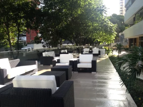 Imagem RESERVA ALTO DO ITAIGARA - 4 SUITES - ATUALMENTE 3 SUITES COM HOME E CLOSET NA SUITE MASTER - ARMÁRIOS - 03 VAGAS SOLTAS e DEPOSITO POR R$2.150.000,00