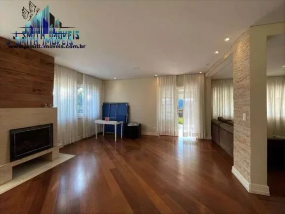 Imagem Linda casa contemporânea, integrada, com ótimo acabamento.
- Pé direito alto, envidraçada, bem a...