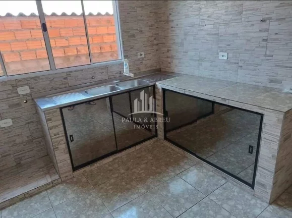 Imagem São 2 Casas 200m², 5 e 3 Cômodos, 1 Vaga, no Jardim Luzitano, Mauá-SP