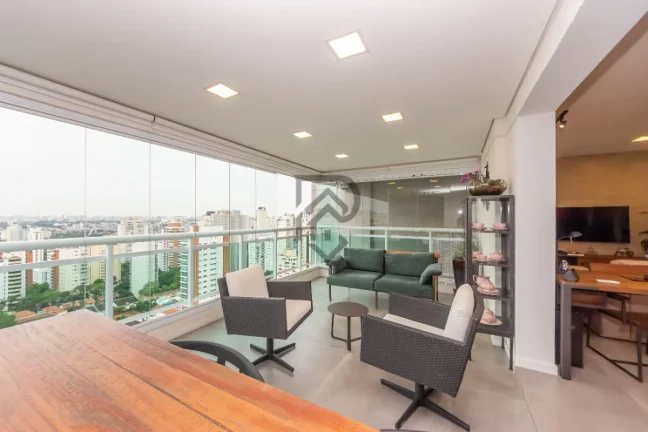Imagem Apartamento Quartier Campo Belo pronto para morar andar alto