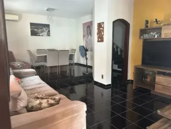 Imagem Vendo Casa Duplex Taquara com piscina perto comércio e BRT