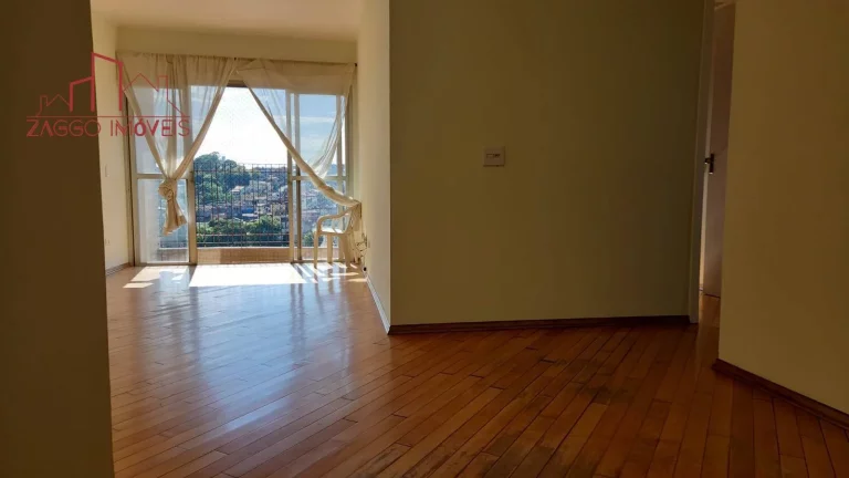 Imagem Oportunidade - Apartamento 75m² - 3 Dormitório - 1 vaga Coberta .