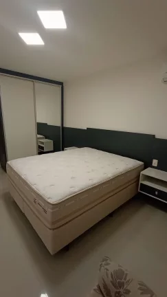 Imagem Apartamento à venda, com 3 quartos, 130m²
