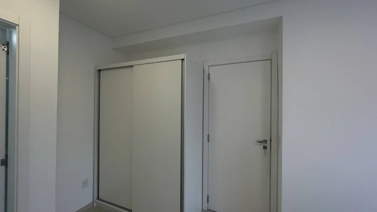 Imagem Apartamento 3 dormitórios locação anual em Canasveiras