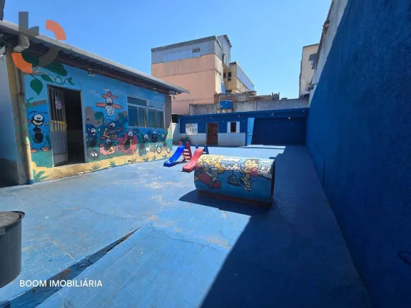 Imagem Casa com 4 dormitórios à venda, por R$ 800.000 - Centro - Nilópolis/RJ