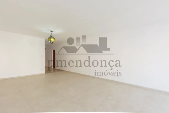 Imagem Higienópolis, Apartamento com 3 dormitórios (1 suíte) e 2vagas, 230m² ao lado Metrô