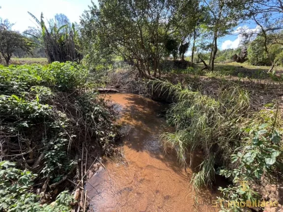 Imagem Sítio com Escritura à Venda em Atibaia/SP - 64.000m² por R$2.2 Mi