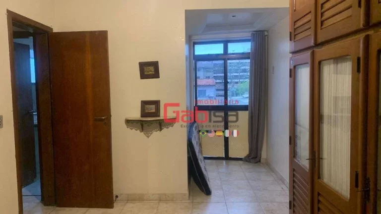 Imagem Apartamento com 3 dormitórios à venda, 100 m² por R$ 750.000,00 - Centro - Cabo Frio/RJ