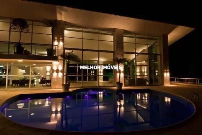 Imagem Casa Alto Padrão mobiliada e decorada á venda com 6 suítes e 8 vagas na Interpraias em Balneário Camboriú.