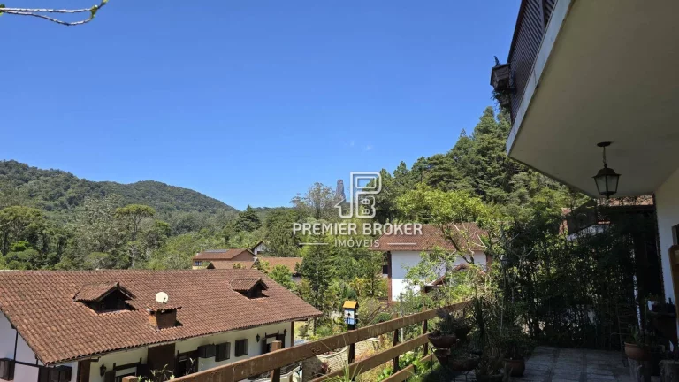 Imagem Casa à venda, 203 m² por R$ 1.280.000,00 - Granja Guarani - Teresópolis/RJ