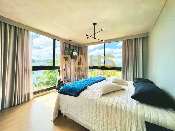 Imagem Casa averbada no Bairro América em Joinville com Vista incrível da Cidade. próximo a panificadora...