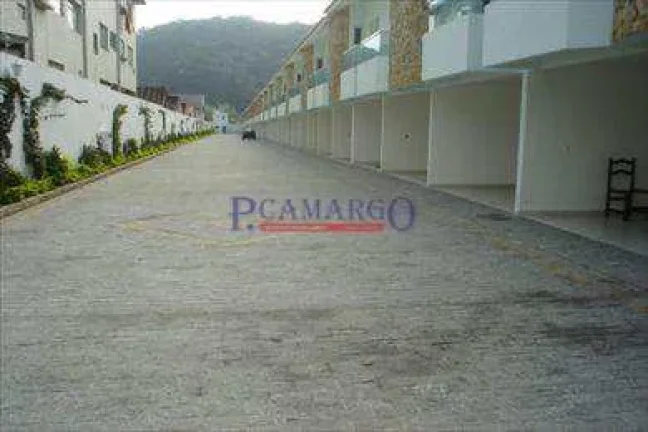 Imagem Casa de Condomínio