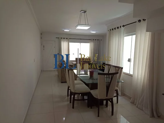Imagem Casa ampla com espaço gourmet retrátil, 2 suítes+ 4 vagas + 6 banheiros
