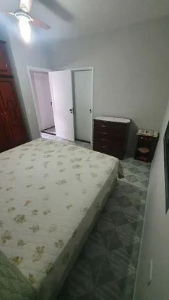 Imagem Permuta por apartamento- Casa térrea 3 dormitórios sendo 1 suíte