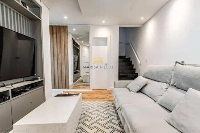Imagem Triplex à venda em Piraquara, Centro, com 3 quartos
