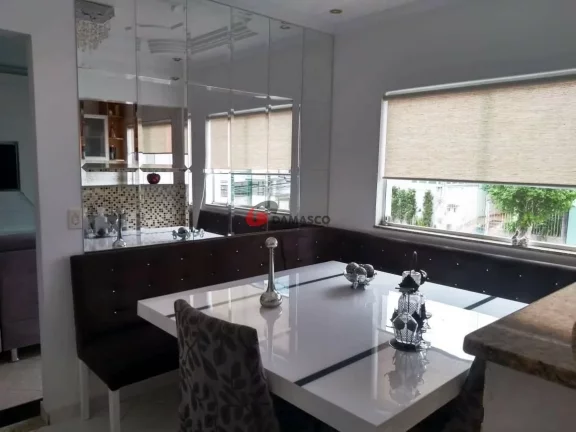 Imagem Sobrado à venda 3 Quartos, 1 Suite, 5 Vagas, 240M², Jardim, Santo André - SP