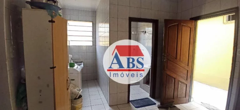Imagem Casa com 4 dormitórios à venda, 346 m² por R$ 750.000,00 - Jardim Casqueiro - Cubatão/SP