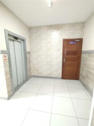 Imagem VENDO EXCELENTE APARTAMENTO DE 2 QUARTOS PRÓXIMO AO SHOPPING VILA VELHA.
