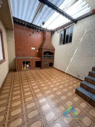 Imagem SANTO ANDRÉ Sobrado 193M², 3 dormitórios, 2 vagas com ótima localização e valor !!!