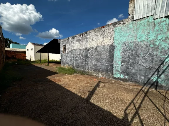 Imagem Oportunidade de Ouro: Terreno Comercial na Entrada da cidade de Tatuí
