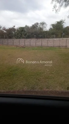 Imagem Este lindo sobrado no Condomínio Florada Da Mataoferece um estilo de vida exclusivo, em frente a um...