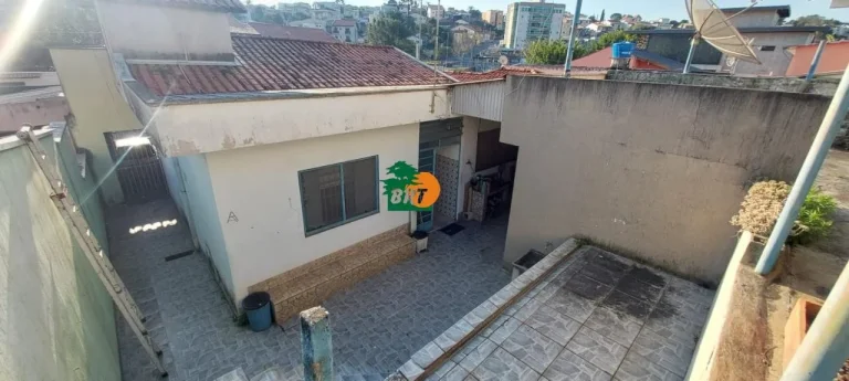 Imagem Casa para Venda em São Roque, Jardim Bela Vista, 2 dormitórios, 1 suíte, 1 banheiro, 2 vagas