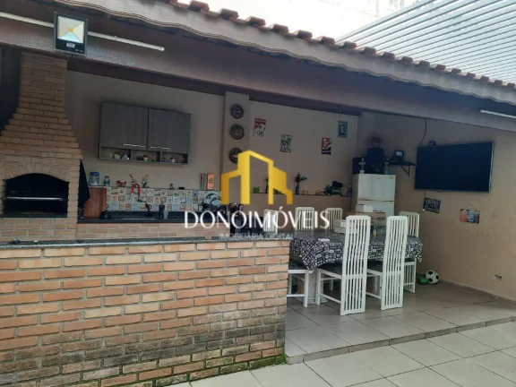Imagem Casa com 220 m² | 3 Dorms (1 Suíte) | Piscina | 6 Vagas