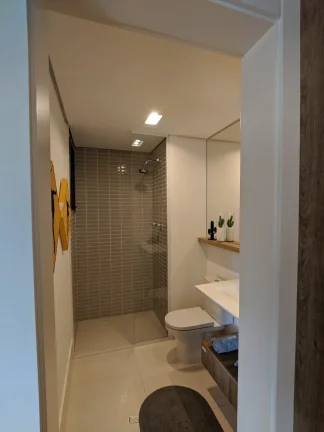 Imagem Apartamento 147,50M², 3Q, 3 Suítes, 4 Banheiros, 2 Vagas, Lavabo, Academia, Piscina Adulto e Infantil, Salão de Festas e Jogos, Deck Molhado.