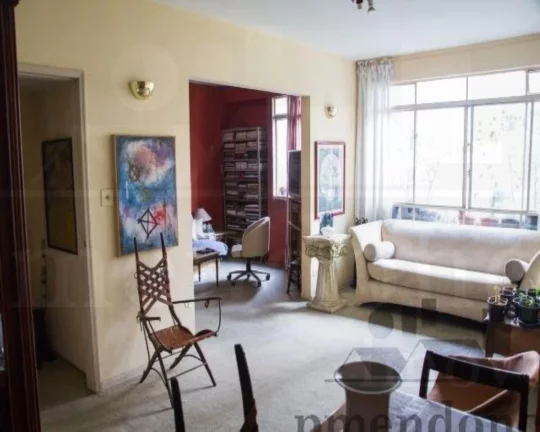 Imagem Apartamento com armários embutidos, living para 02 ambientes, 02 dormitórios sendo 01 revertido pa...