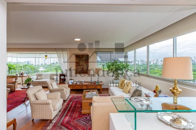 Imagem Apartamento reformado, com vista panorâmica para o Parque Villa Lobos.