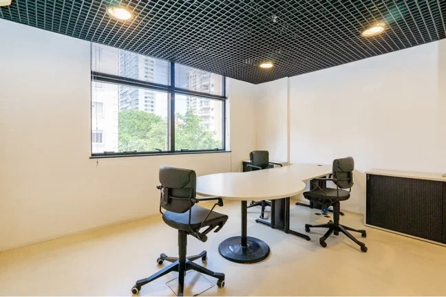 Imagem VOF 929 Sala 601131015-69 - VOF 929 Sala 601131015-69