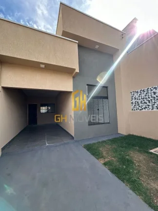 Imagem CA1725Linda casa com 3 quartos sendo 1 suíte no Setor Progresso A casa possui - 3 quartos sendo 1 s...