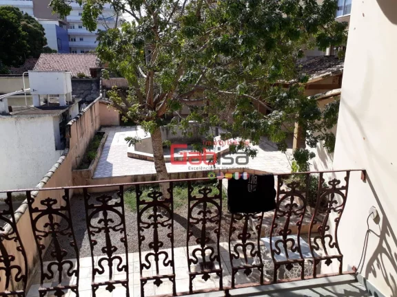 Imagem Casa com 3 dormitórios à venda, 320 m² por R$ 1.600.000,00 - Passagem - Cabo Frio/RJ