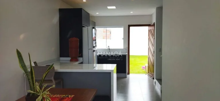 Imagem Casa com 2 Suítes em Terreno Exclusivo – Bairro Itajuba, Barra Velha/SC