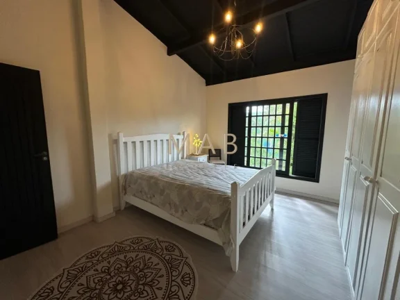 Imagem Fantástico Sobrado, à Venda no Bairro Santinho (Distrito de Ingleses) Florianópolis/SC!!Totalmente mobiliado, com vista permanente para o mar!!!