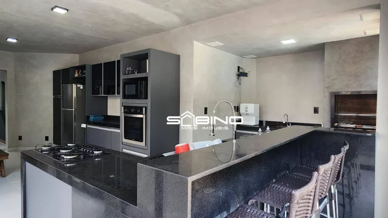 Imagem Casa à Venda, com 5 dormitórios 4 suítes 330m², 6 vagas na Riviera de São Lourenço Bertioga SP