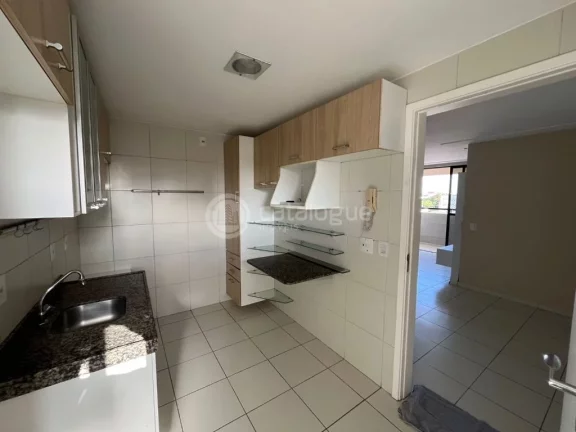 Imagem Apartamento a venda em Morro Branco - bem localizado - com 3 quartos - Elevador
