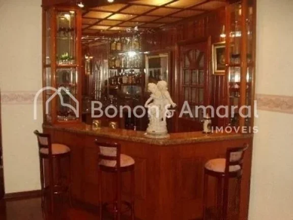 Imagem Casa em condomínio com 1100m² e 7 quartos