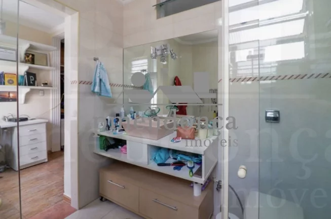 Imagem Apartamento em Higienópolis com 2 quartos( 1 suíte ) e 1 vaga, 115m²