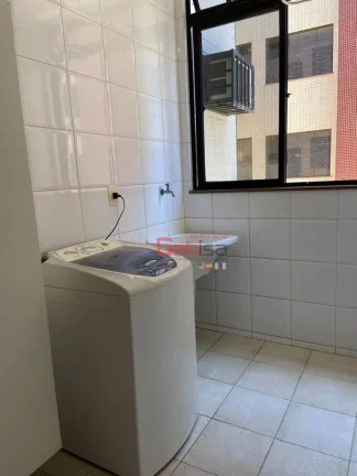 Imagem Apartamento com 3 dormitórios à venda, 130 m² por R$ 850.000,00 - Vila Nova - Cabo Frio/RJ
