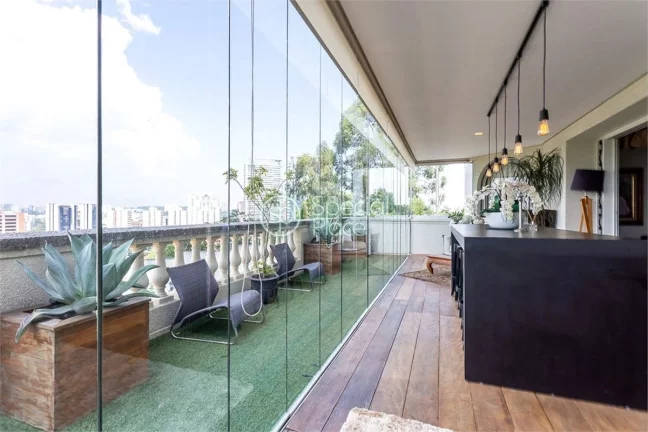 Imagem Maravilhoso apartamento, luxuoso, requintado, tipo GARDEN com vista incrível, hall de entrada, elev...