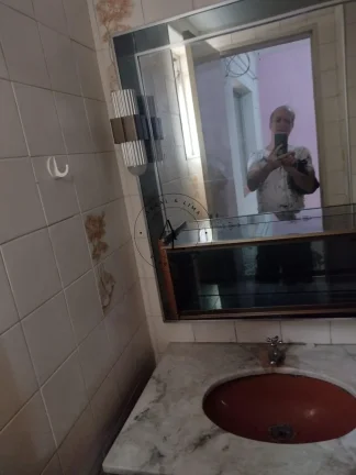 Imagem Kitnet à venda em Campinas, Centro, com 1 quarto, 40m2
