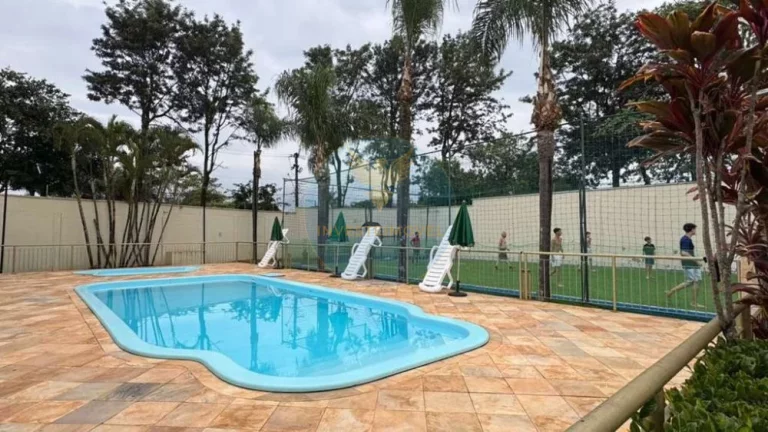 Imagem Casa em Condomínio a Venda no bairro Granja Viana - Cotia, SP