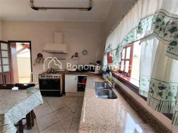Imagem Casa à venda no Loteamento Caminhos de San Conrado, em Sousas.

Casa com pé direito alto e ótima ...