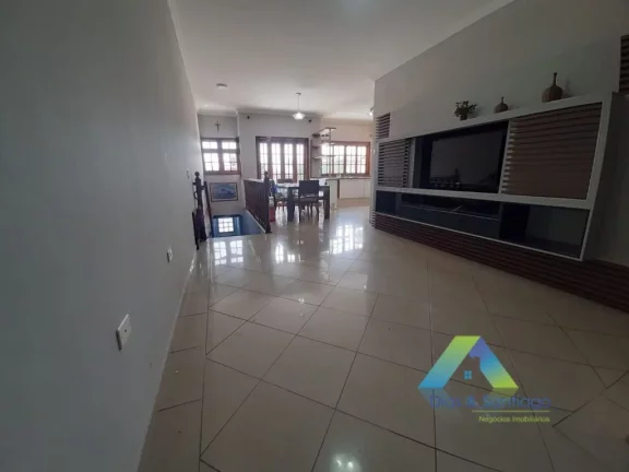 Imagem Sobrado com 3 dormitórios para alugar, 250 m² por R$ 4.100,00/mês - Vila das Mercês - São Paulo/SP