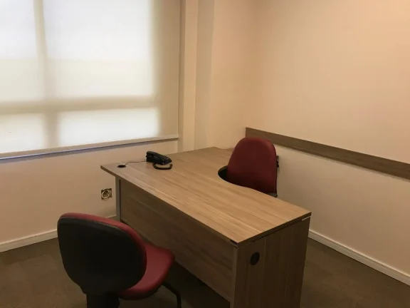 Imagem Sala Comercial para Locação em Itaboraí, Três Pontes, 2 banheiros, 1 vaga